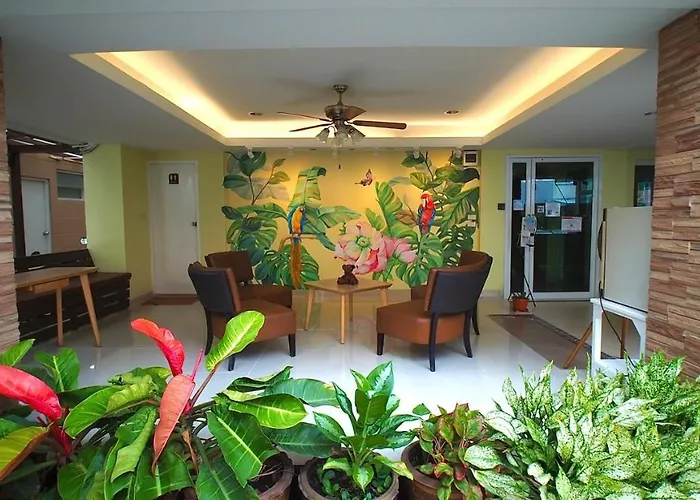 Salin Ramkhamhaeng Hotel 2*
