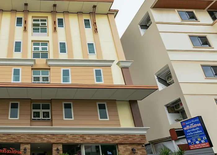Salin Ramkhamhaeng Hotel 2*